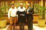 Receiving Gift From Sir Sohail Director Hotforex For Asia Region At Avari Hotel Lahore